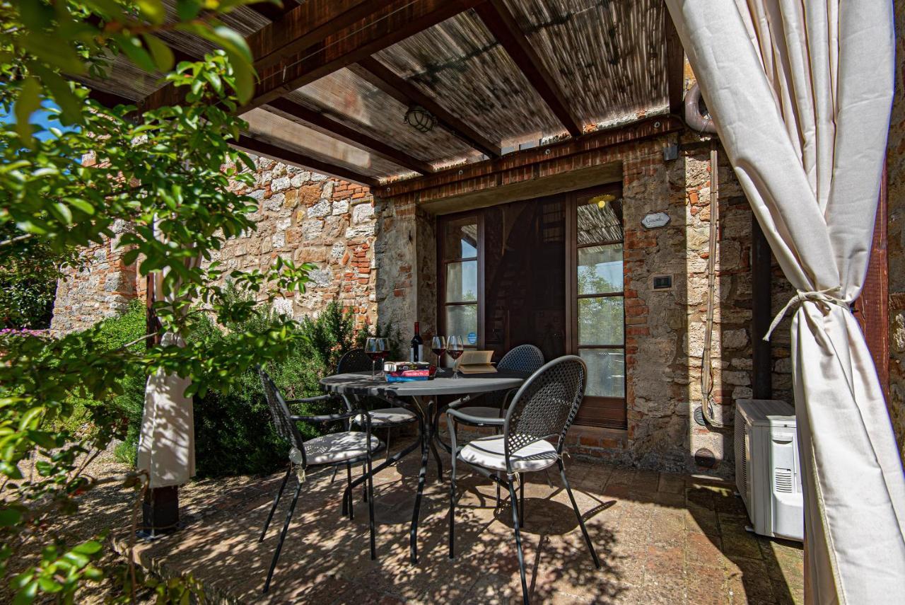Agriturismo Casavaiano Gambassi Terme Exterior foto